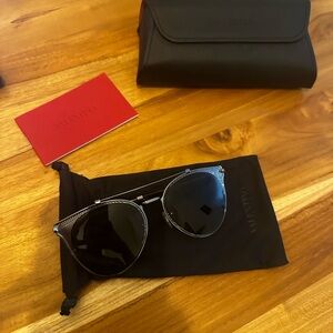 Valentino VA2019 3005/71 Gray Pilot Sunglasses Shades